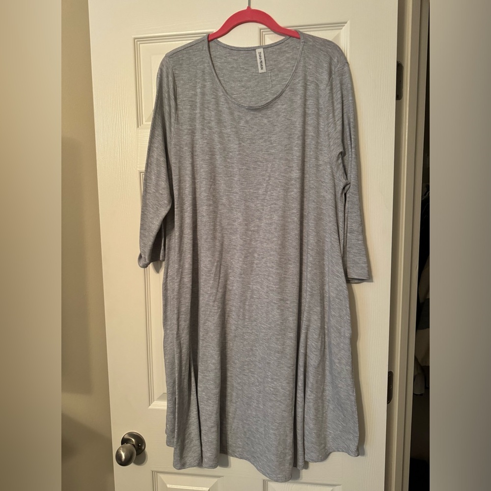 Long grey dress with three quarter length sleeves